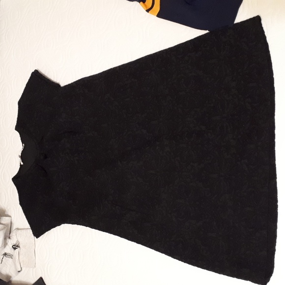 Kids 6 to 14 yearclothing - Picture 9 of 13